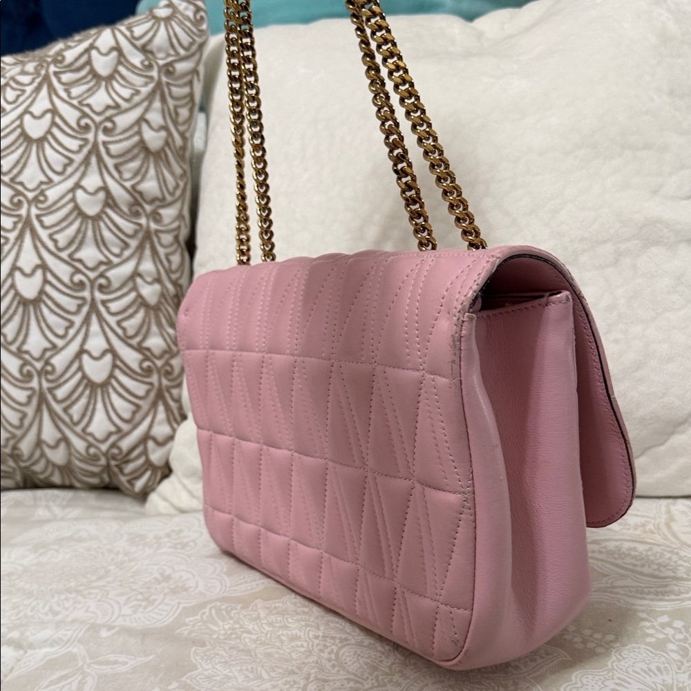 Versace Virtus Pink Quilted Crossbody Bag With Gold Chain - Picture 3 of 10